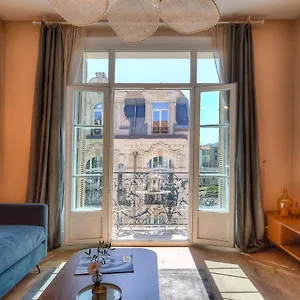 **** Appart hôtel Résidence Lamartine - France