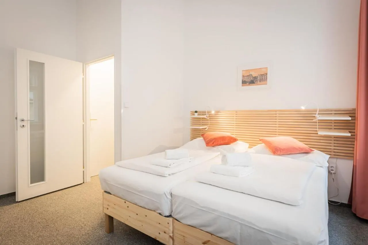 Self-Service Hotel Ostas Praha