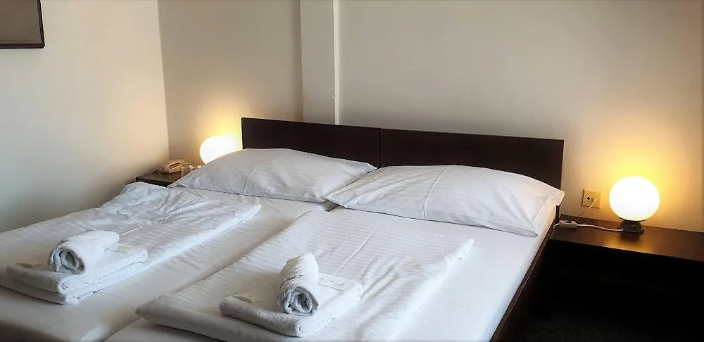 Self-Service Hotel Ostas Praha