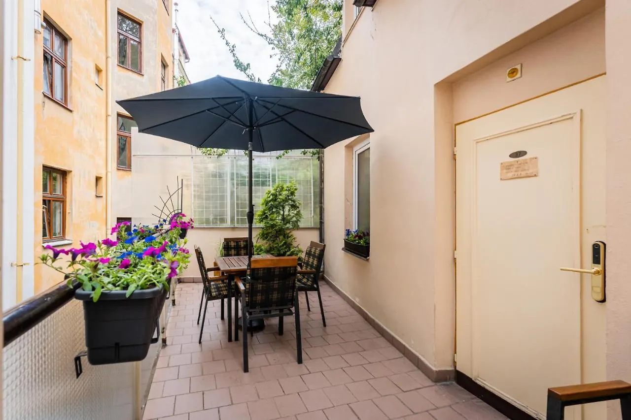 Self-Service Hotel Ostas Praha 3*, プラハ チェコ